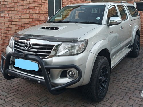 Toyota Hilux ( II) 3.0 D-4D Raider 4X4 Double Cab Auto